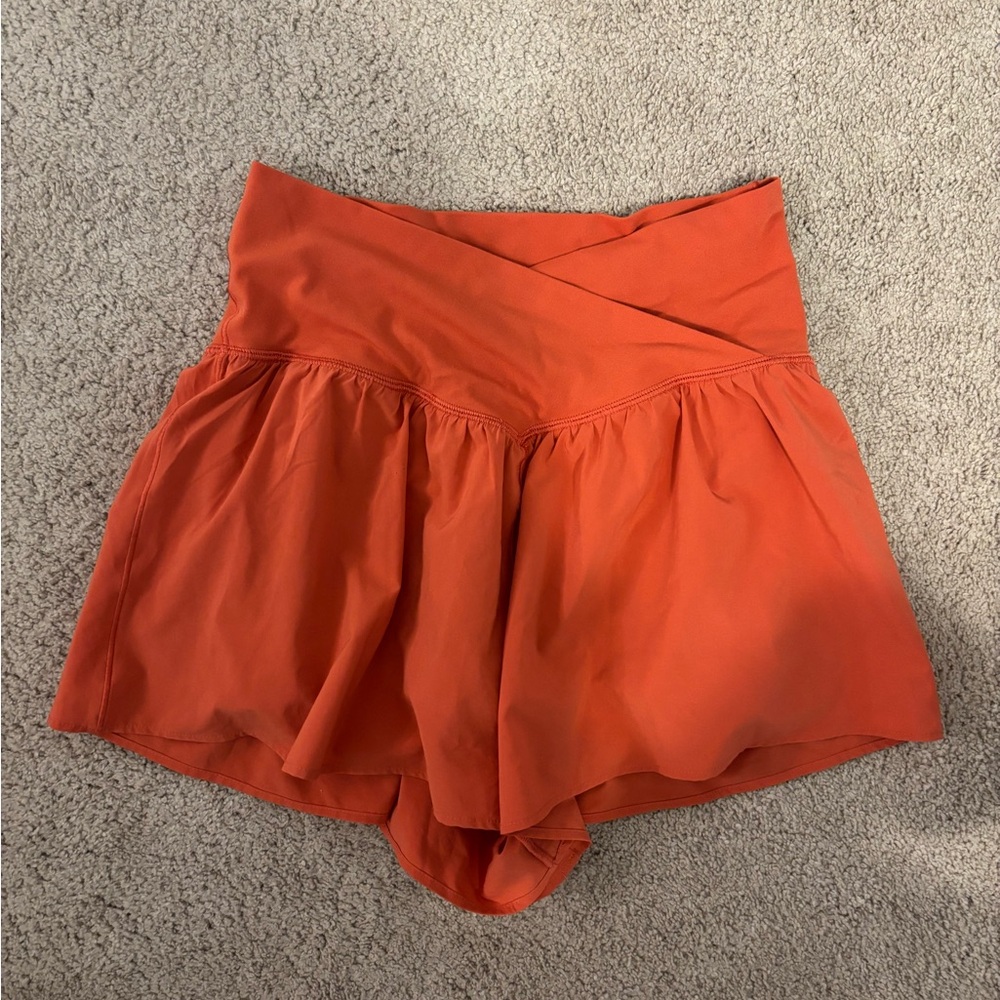 OFFLINE By Aerie Real Me Crossover Flowy Short Orange